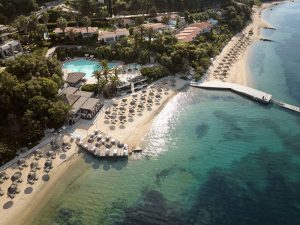eagles resort beach 1 - Eagles Palace Hotel, Halkidiki